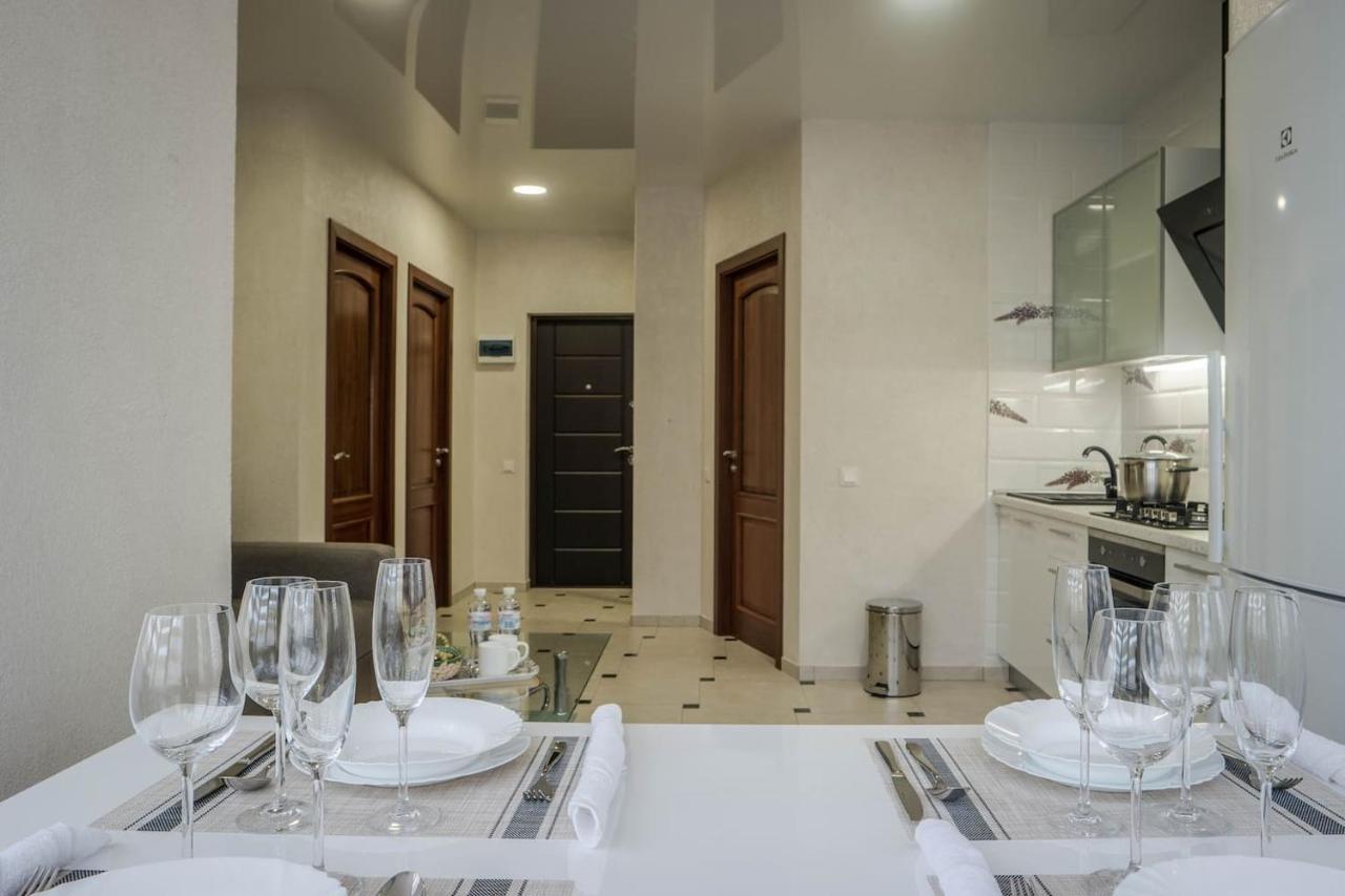 2-Room Apartment Lux Near Centre Wi-Fi Free Dnipro Luaran gambar