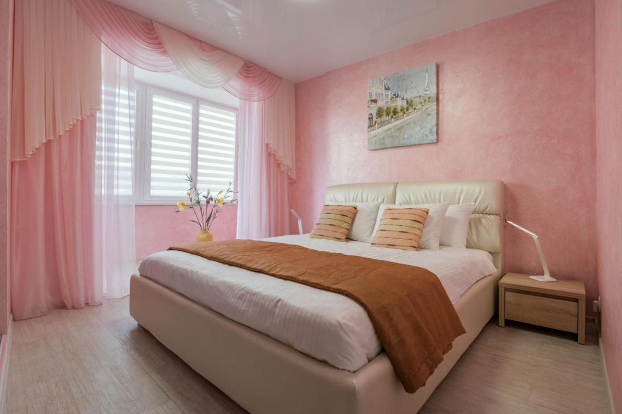 2-Room Apartment Lux Near Centre Wi-Fi Free Dnipro Luaran gambar